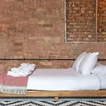 Industrial Open Plan Studio In Hackney