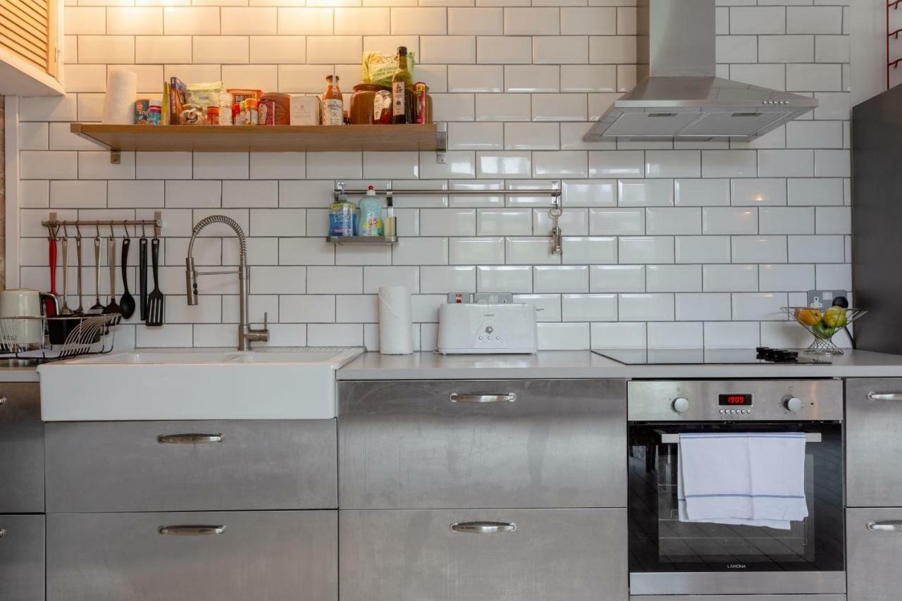 Industrial Open Plan Studio In Hackney Londra