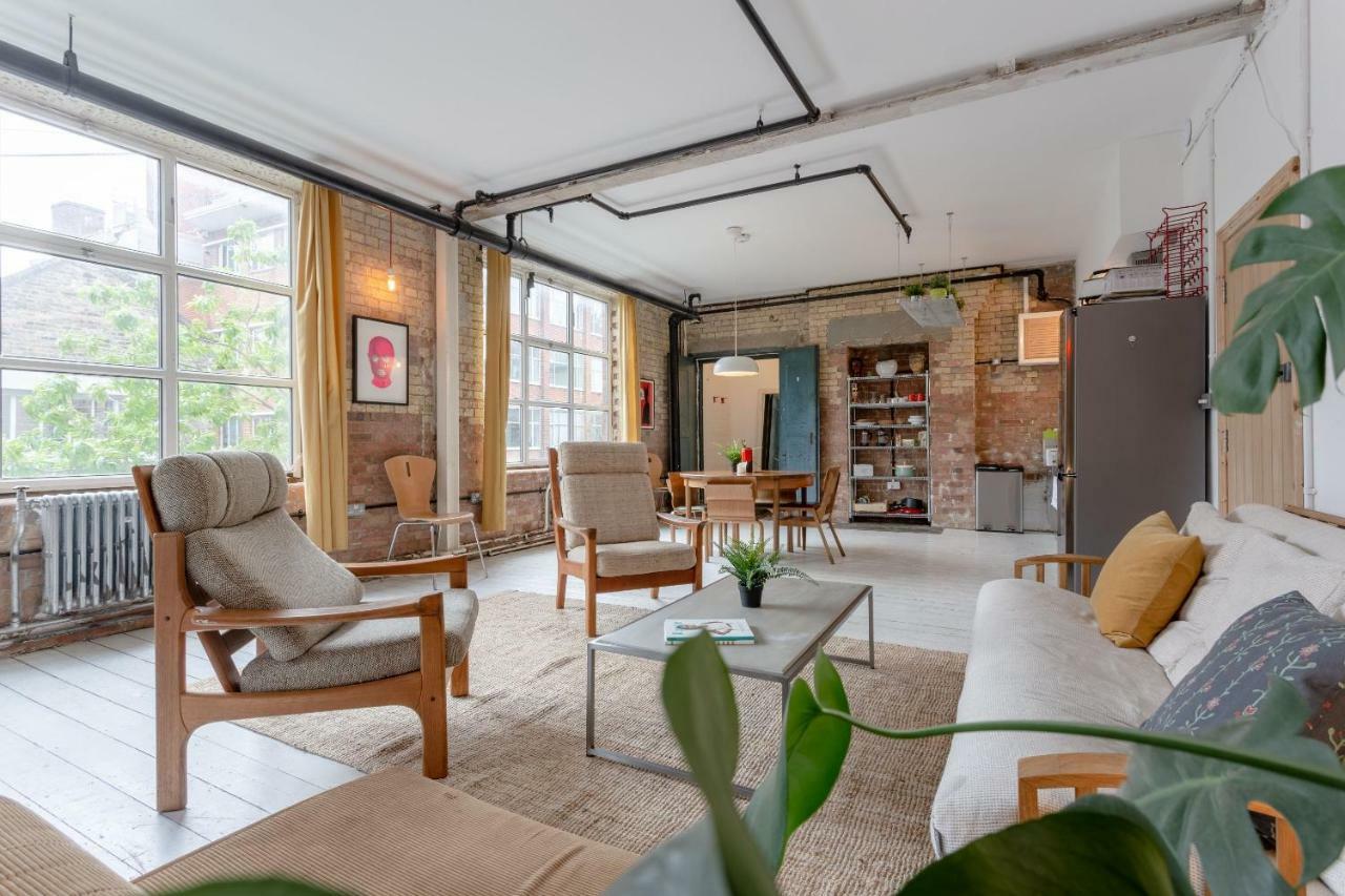Appartamento Industrial Open Plan Studio In Hackney Londra